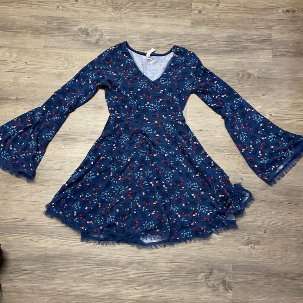 Beautiful dark blue floral dress with bell sleeves (small)